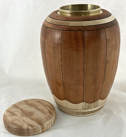 Urn with Lid Cropped.jpg